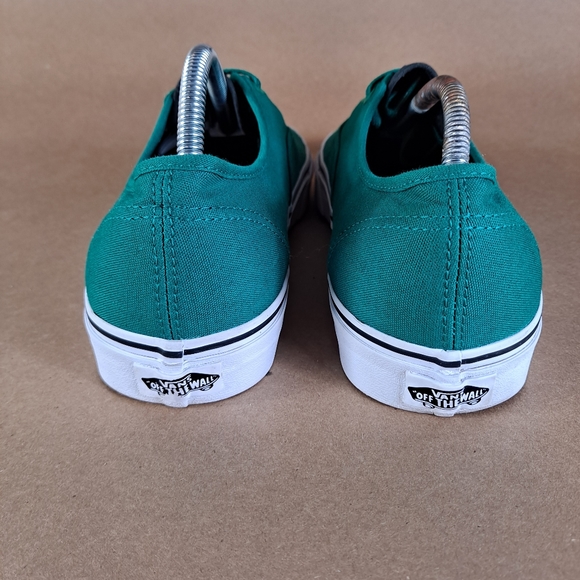Vans Off The Wall Classics Green/Gum Sole Shoes - Picture 7 of 9